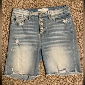 KanCan Women's Button-Fly Jean Shorts -size medium